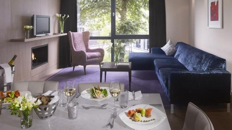 Farnham Estate Hotel Room