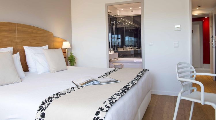 Hotel C Suites Room