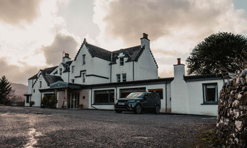 Broadford Hotel
