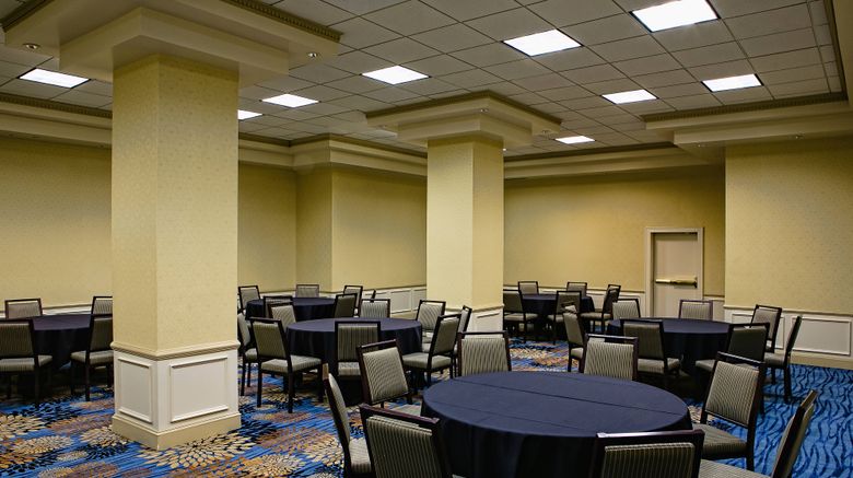 <b>The Westin Great Southern Columbus Meeting</b>. Images powered by <a href="https://www.leonardoworldwide.com/" title="Leonardo Worldwide" target="_blank">Leonardo</a>.