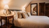 <b>Shieldaig Lodge Room</b>. Images powered by <a href="https://www.leonardoworldwide.com/" title="Leonardo Worldwide" target="_blank">Leonardo</a>.