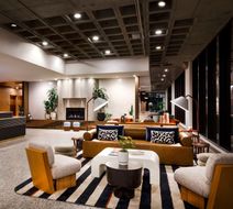Hotel Indy, A Tribute Portfolio Hotel Lobby