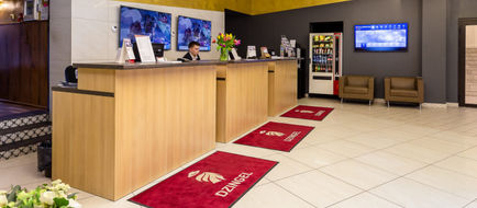 Hotel Dzingel Lobby