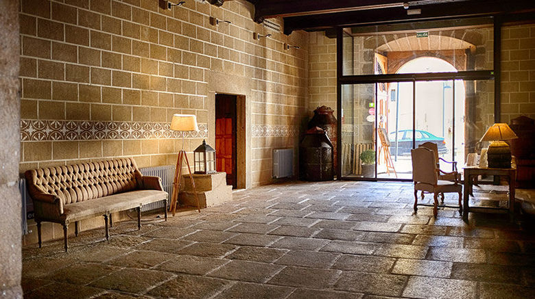 <b>Hotel Palacio Carvajal Giron Lobby</b>. Images powered by <a href="https://www.leonardoworldwide.com/" title="Leonardo Worldwide" target="_blank">Leonardo</a>.