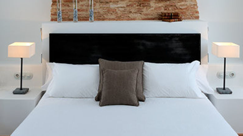 <b>Hotel Palacio Carvajal Giron Room</b>. Images powered by <a href="https://www.leonardoworldwide.com/" title="Leonardo Worldwide" target="_blank">Leonardo</a>.