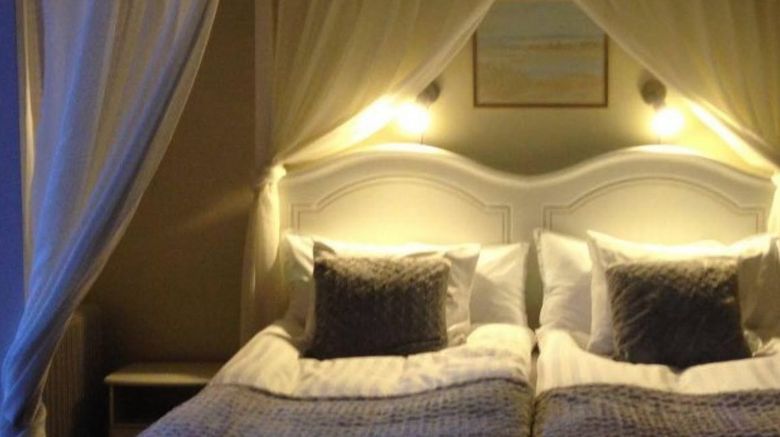 <b>Centric Hotel Room</b>. Images powered by <a href="https://www.leonardoworldwide.com/" title="Leonardo Worldwide" target="_blank">Leonardo</a>.