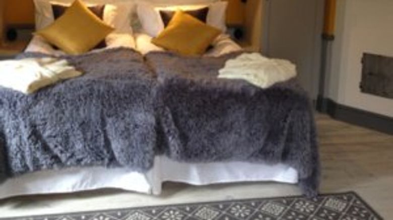 <b>Centric Hotel Room</b>. Images powered by <a href="https://www.leonardoworldwide.com/" title="Leonardo Worldwide" target="_blank">Leonardo</a>.