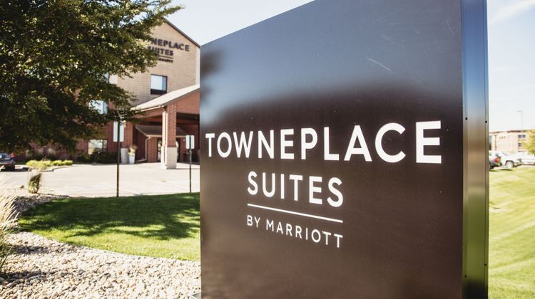 TownePlace Suites Aberdeen Exterior
