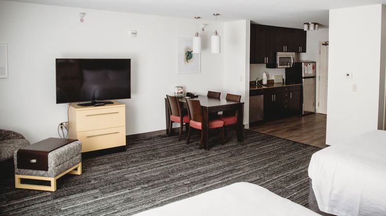 TownePlace Suites Aberdeen Suite