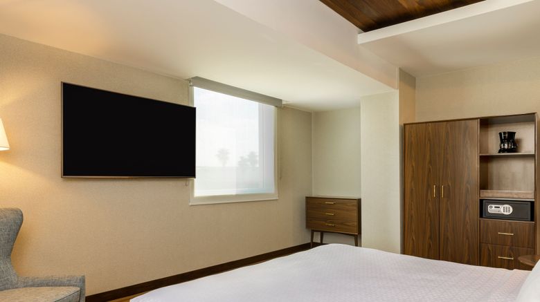 <b>Four Points Sheraton Monterrey Airport Suite</b>. Images powered by <a href="https://www.leonardoworldwide.com/" title="Leonardo Worldwide" target="_blank">Leonardo</a>.