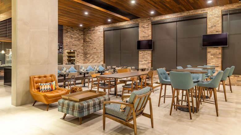 <b>Four Points Sheraton Monterrey Airport Restaurant</b>. Images powered by <a href="https://www.leonardoworldwide.com/" title="Leonardo Worldwide" target="_blank">Leonardo</a>.
