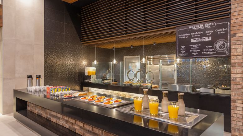 <b>Four Points Sheraton Monterrey Airport Restaurant</b>. Images powered by <a href="https://www.leonardoworldwide.com/" title="Leonardo Worldwide" target="_blank">Leonardo</a>.