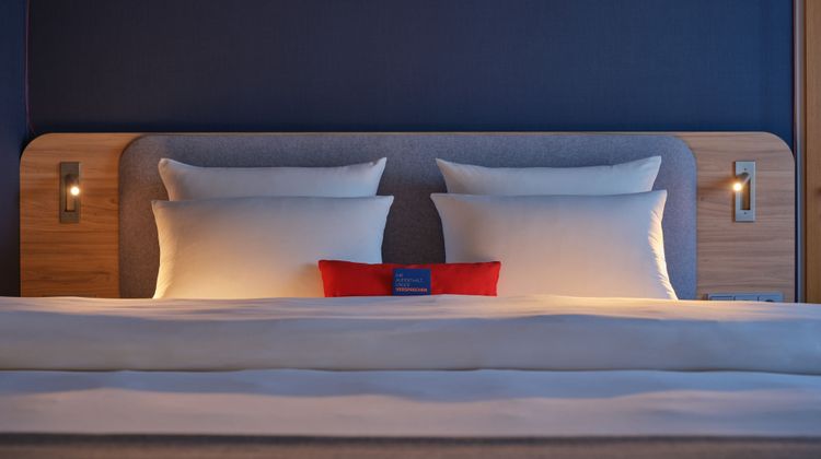 Holiday Inn Express Frankfurt Airport Room