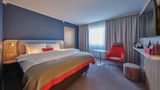 Holiday Inn Express Frankfurt Airport Room