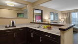 Crowne Plaza Houston Galleria Area Suite