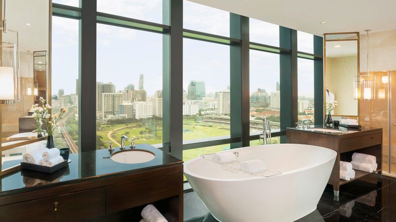 <b>The St. Regis Bangkok Room</b>. Images powered by <a href="https://www.leonardoworldwide.com/" title="Leonardo Worldwide" target="_blank">Leonardo</a>.