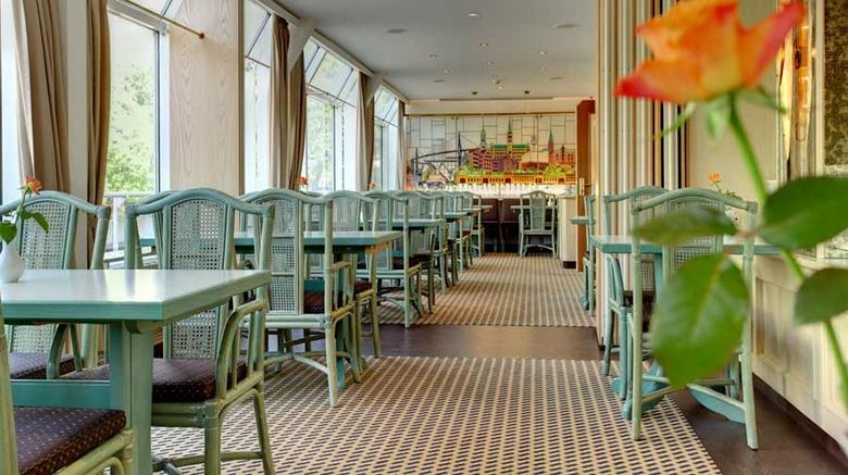 <b>Hotel Senator Hamburg Restaurant</b>. Images powered by <a href="https://www.leonardoworldwide.com/" title="Leonardo Worldwide" target="_blank">Leonardo</a>.