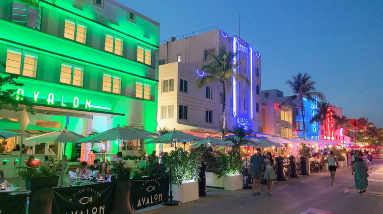 <b>Avalon Hotel Exterior</b>. Images powered by <a href="https://www.leonardoworldwide.com/" title="Leonardo Worldwide" target="_blank">Leonardo</a>.