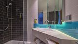 Holiday Inn Express Dusseldorf City Nord Room