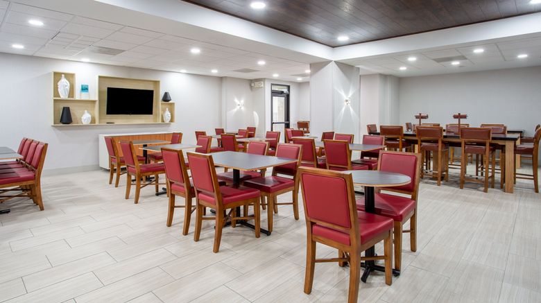 <b>Holiday Inn Express & Suites Restaurant</b>. Images powered by <a href="https://www.leonardoworldwide.com/" title="Leonardo Worldwide" target="_blank">Leonardo</a>.