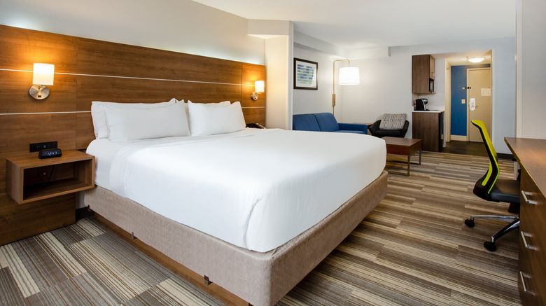 <b>Holiday Inn Express & Suites Suite</b>. Images powered by <a href="https://www.leonardoworldwide.com/" title="Leonardo Worldwide" target="_blank">Leonardo</a>.