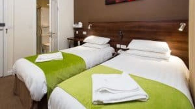 Marble Arch Inn Room