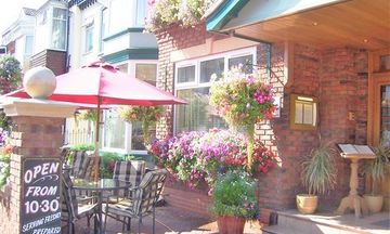 Dovedale Hotel