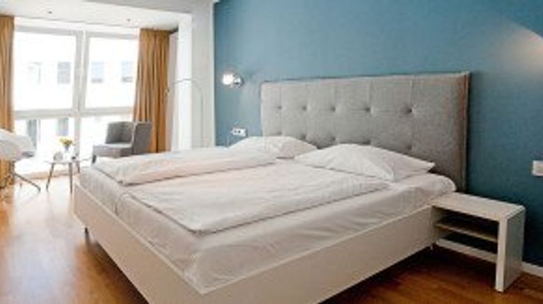 <b>Hotel Deutscher Kaiser Room</b>. Images powered by <a href="https://www.leonardoworldwide.com/" title="Leonardo Worldwide" target="_blank">Leonardo</a>.