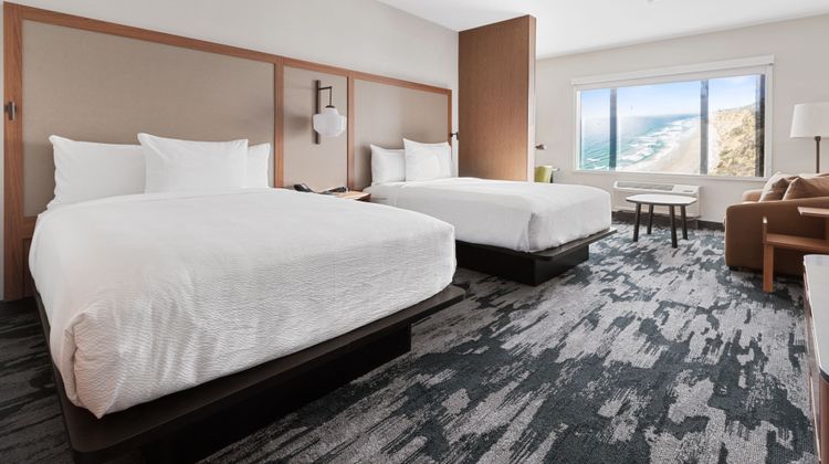 Fairfield Inn & Suites Pacifica Suite