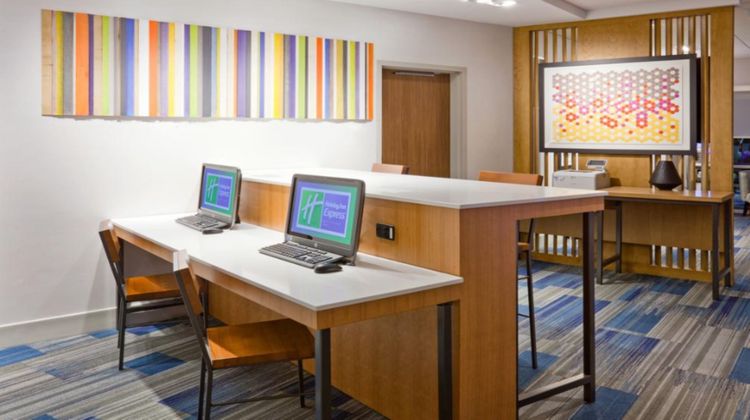 Holiday Inn Express and Suites Ripley Other