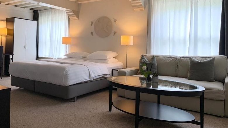 <b>Hotel Grand Canal Room</b>. Images powered by <a href="https://www.leonardoworldwide.com/" title="Leonardo Worldwide" target="_blank">Leonardo</a>.