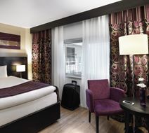 Jarva Park Hotel Room