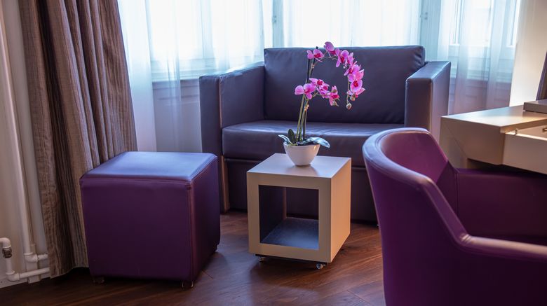<b>Cascada Hotel Room</b>. Images powered by <a href="https://www.leonardoworldwide.com/" title="Leonardo Worldwide" target="_blank">Leonardo</a>.