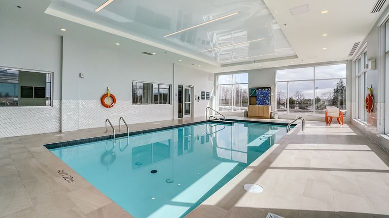 <b>Holiday Inn Gatineau Ottawa Pool</b>. Images powered by <a href="https://www.leonardoworldwide.com/" title="Leonardo Worldwide" target="_blank">Leonardo</a>.