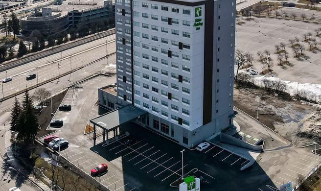 Holiday Inn Gatineau Ottawa Exterior