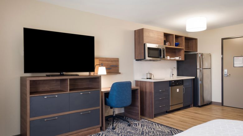 <b>Candlewood Suites Lake Charles-Sulphur Room</b>. Images powered by <a href="https://www.leonardoworldwide.com/" title="Leonardo Worldwide" target="_blank">Leonardo</a>.