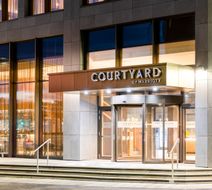 Courtyard Glasgow SEC Exterior