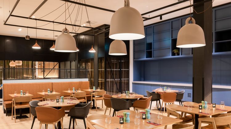 Courtyard Glasgow SEC Restaurant