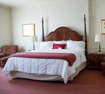 General Morgan Inn & Conference Center Room