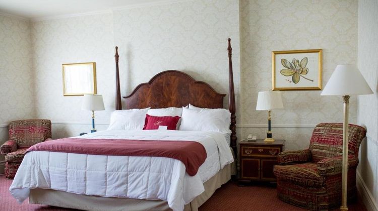 General Morgan Inn & Conference Center Room