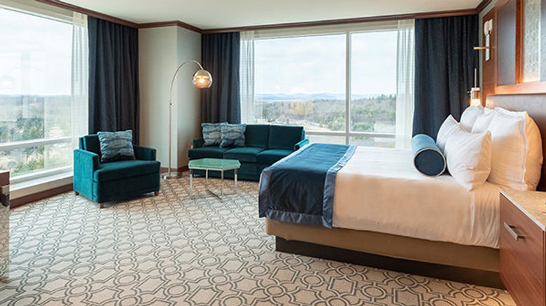 <b>Resorts World Catskills Suite</b>. Images powered by <a href="https://www.leonardoworldwide.com/" title="Leonardo Worldwide" target="_blank">Leonardo</a>.