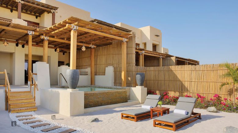 <b>Al Wathba, a Luxury Coll Hotel Abu Dhabi Suite</b>. Images powered by <a href="https://www.leonardoworldwide.com/" title="Leonardo Worldwide" target="_blank">Leonardo</a>.