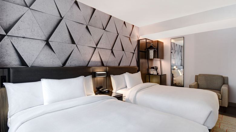 <b>SpringHill Suites Midtown/Park Avenue Room</b>. Images powered by <a href="https://www.leonardoworldwide.com/" title="Leonardo Worldwide" target="_blank">Leonardo</a>.