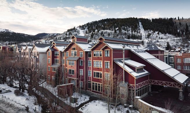 Marriott's Summit Watch Exterior