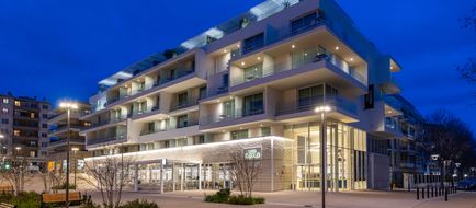Hotel Indigo Cagnes-sur-Mer Exterior