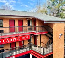 Red Carpet Inn University of MD Exterior
