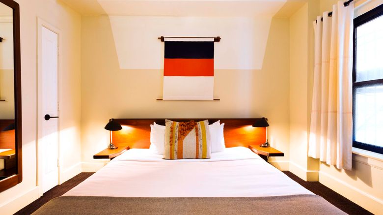 <b>Freehand Chicago Room</b>. Images powered by <a href="https://www.leonardoworldwide.com/" title="Leonardo Worldwide" target="_blank">Leonardo</a>.