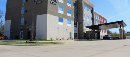 Holiday Inn Express & Suites North Exterior