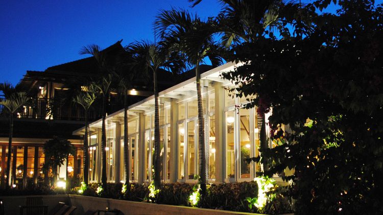 Furama Resort Da Nang Restaurant