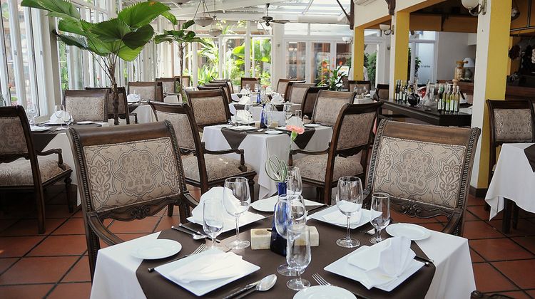 Furama Resort Da Nang Restaurant